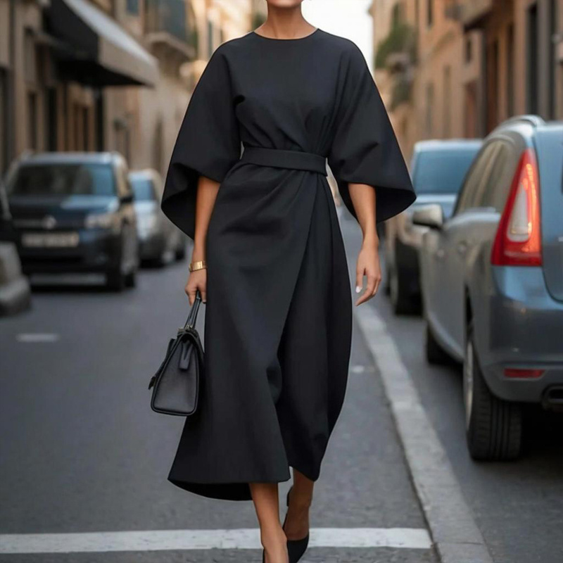 Plus Size Women's Elegant Solid Color Round Neck Mid-Sleeve Maxi Dress Waist-Defining Pleated Design For Office, Party, Wedding Guest - Image 6