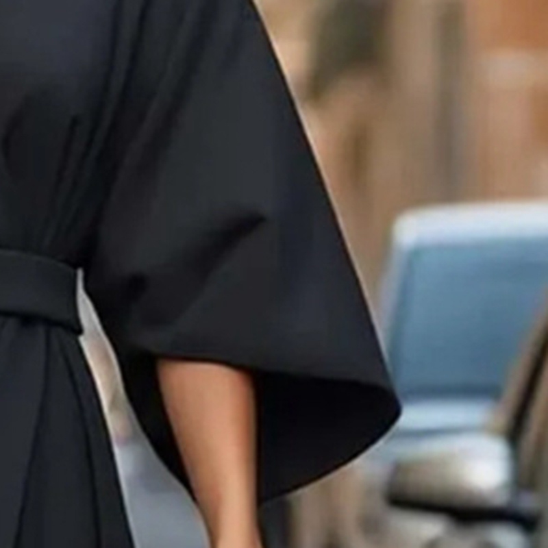 Plus Size Women's Elegant Solid Color Round Neck Mid-Sleeve Maxi Dress Waist-Defining Pleated Design For Office, Party, Wedding Guest - Image 9