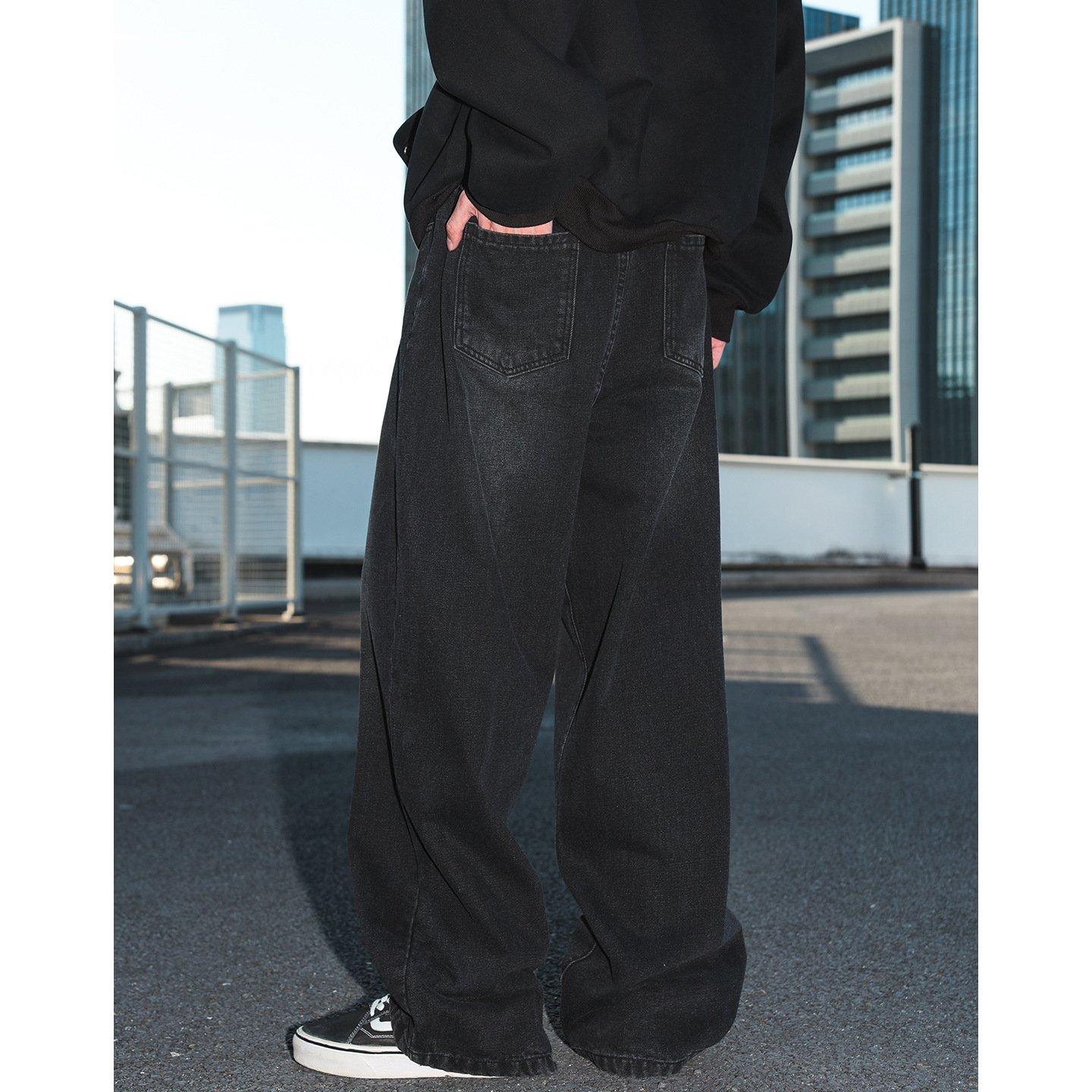 Vintage Washed Distressed Straight Loose Jeans - Image 3